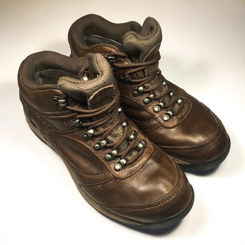 New Balance 978 Leather Hiking Shoes Size US 7.5